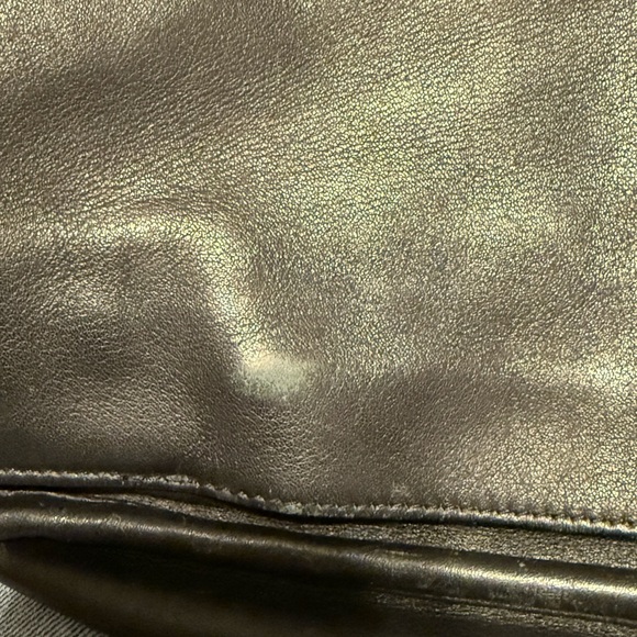 Tumi 96141DH Soft Black Leather Laptop Bag with Strap - Picture 13 of 15